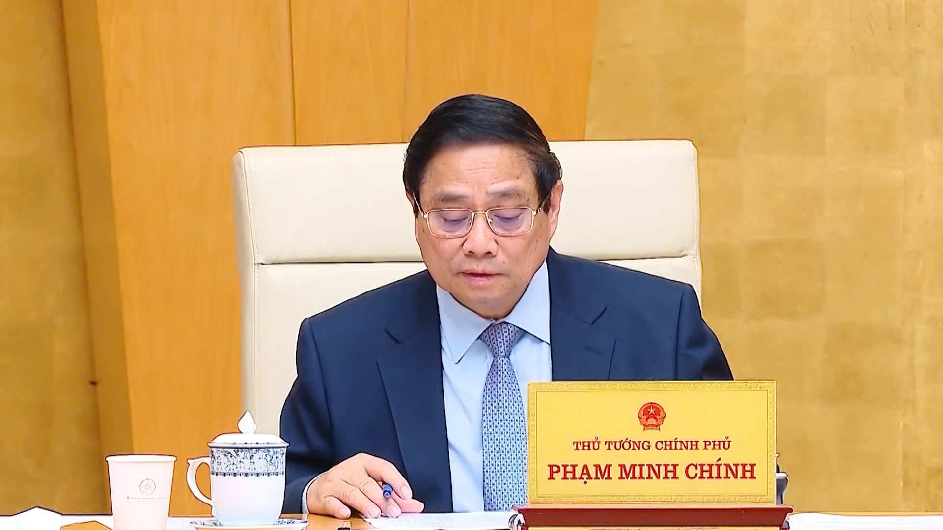 THỦ TƯỚNG PHẠM MINH CHÍNH: BẢO ĐẢM THÔNG SUỐT, LIÊN TỤC TRONG QUÁ TRÌNH SẮP XẾP ĐƠN VỊ HÀNH CHÍNH
