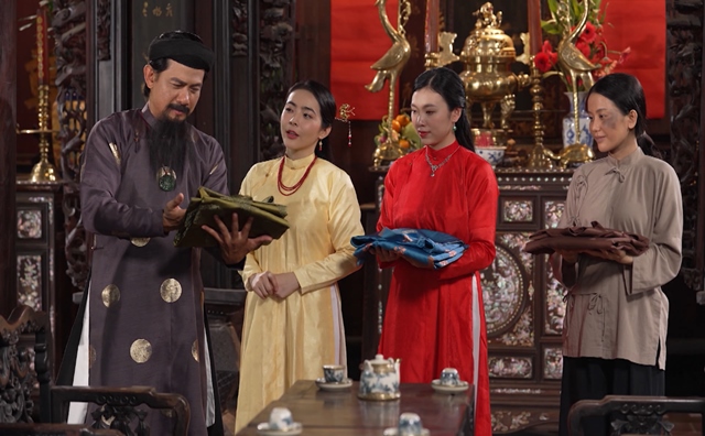 Ngỡ được làm dâu hào môn, cô gái phải so tài với hai tình địch